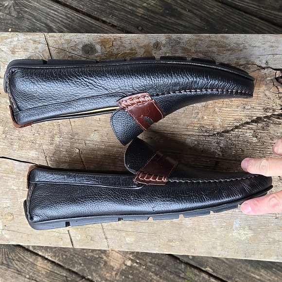 STEVE MADDEN. Mens Black and Brown Leather Loafers. Size 10.5D. NWOT. - Picture 6 of 13